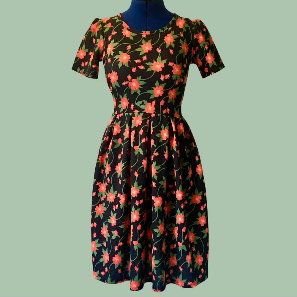 LULAROE Amelia Dress Size Small Black Red Green Floral